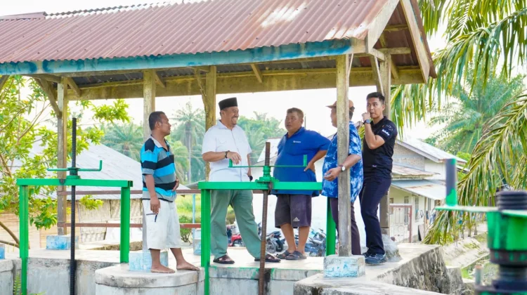 Bupati Batu Bara Tinjau Jembatan Air Hitam