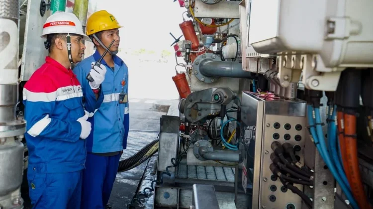 Perwira Pertamina Patra Niaga Regional Sumbagut Siaga 24 Jam