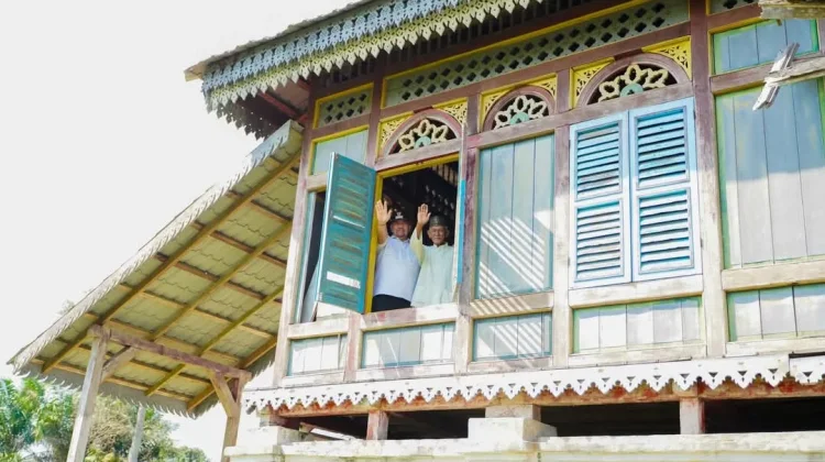 Istana Lima Laras Simbol Kebesaran Batu Bara