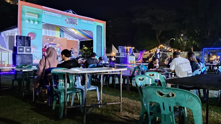 Tamasya Lebaran Gempita Rasa di Lapangan Benteng Ramai Pengunjung
