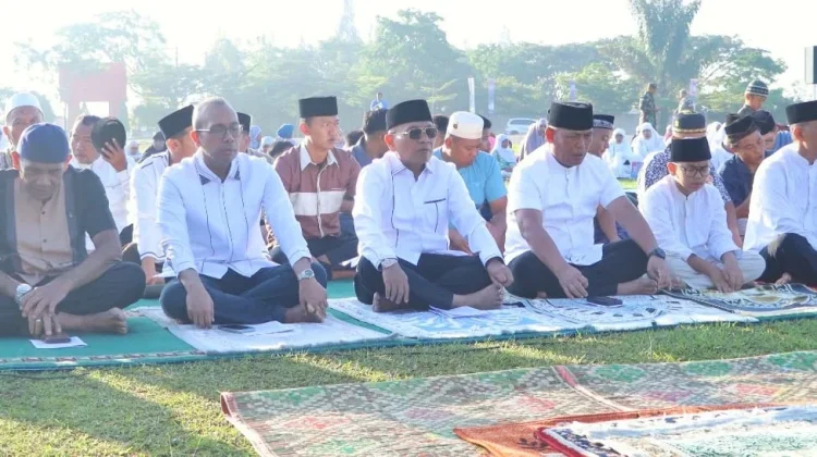 Pemkab Simalungun Gelar Salat Id Perdana di Raya