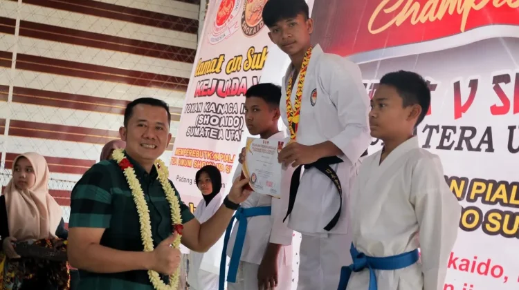 Ketua Shokaido Sumut Bangga Atas Antusiasme Peserta Kejurda