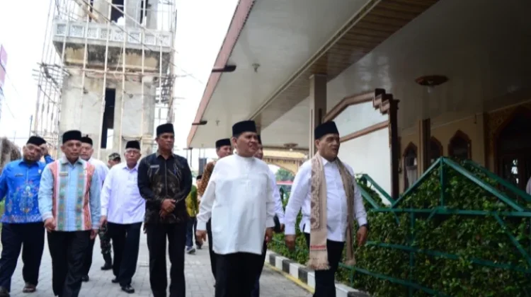 Kakan Kemenag Medan Dampingi Wamenag Tinjau Masjid Ramah Pemudik