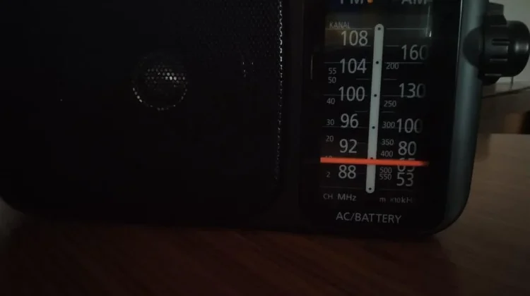 Radio di Indonesia: Dari Masa Kejayaan hingga Era Digital