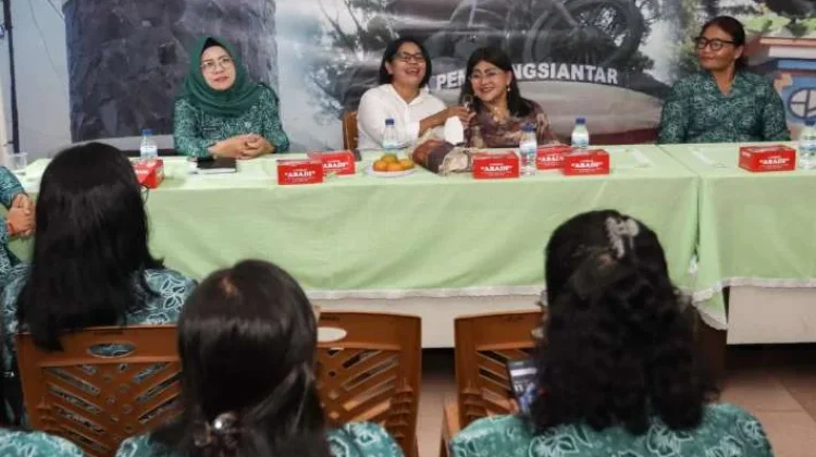 TP PKK Pematangsiantar Lakukan Pembinaan Kader IVA Test di Siantar Selatan