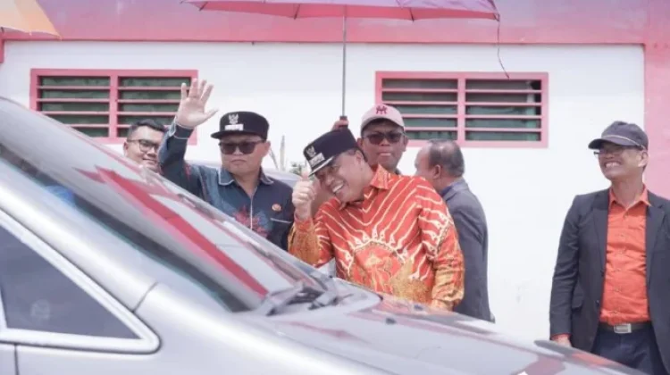 Bupati Karo Lepas Pawai Pra-Paskah GPdI Tanah Karo