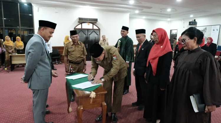 Wali Kota Tanjungbalai Kukuhkan 22 Kepala Sekolah