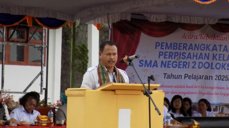 Pemkab Humbahas Hadiri Pelepasan Siswa SMAN 2 Doloksanggul