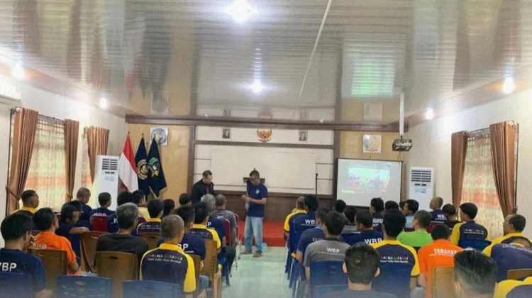 WBP Lapas TBA Ikuti Ibadah Jumat Agung Secara Virtual