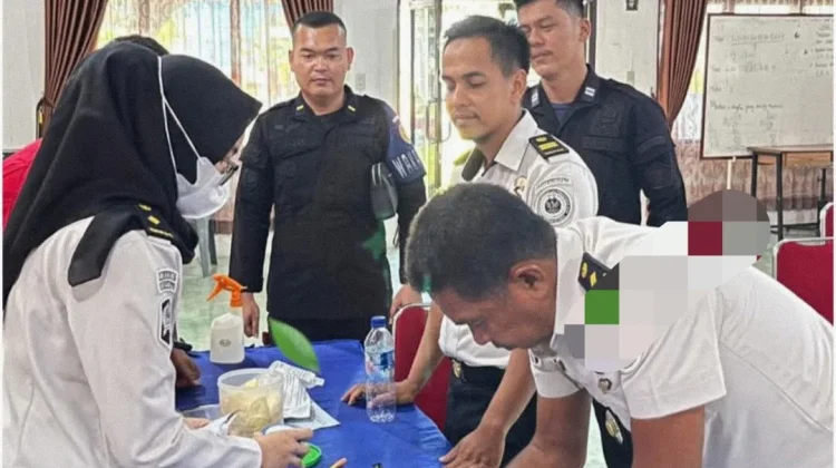 Lapas TBA Gelar Tes Urine Bagi Petugas dan Warga Binaan