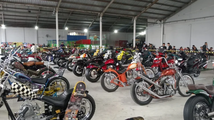 Maraknya Modifikasi Sepeda Motor Gaya Anak Muda
