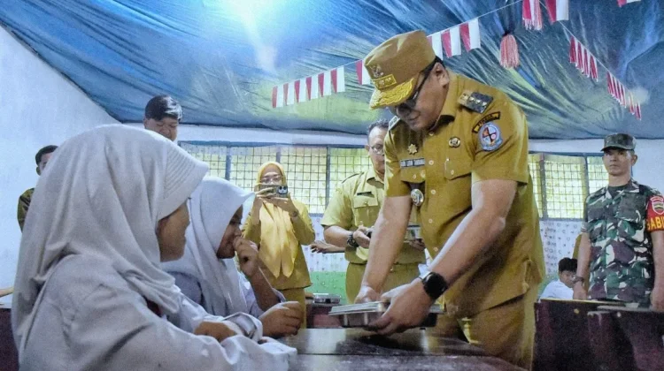Bupati Deli Serdang Pastikan Distribusi MBG Berjalan Baik