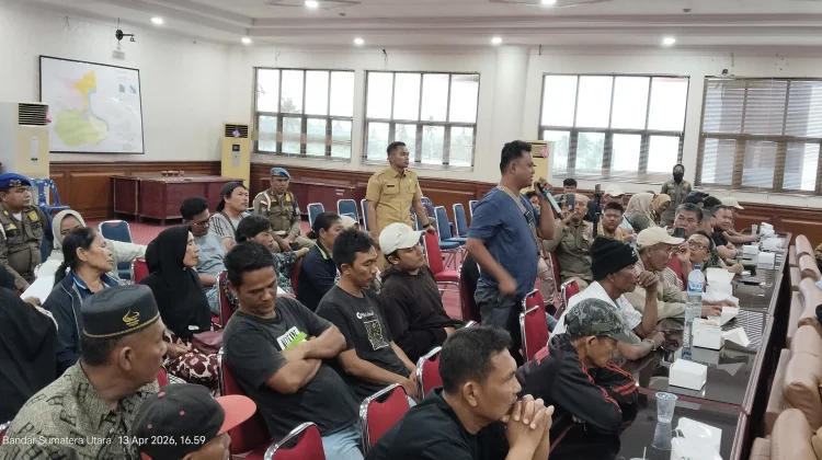 Adu Argumen Sesama Pedagang Warnai Dialog dengan Walikota