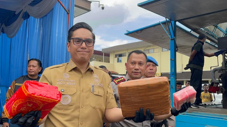 Rico Waas Tegaskan ASN Terlibat Narkoba Langsung Dipecat