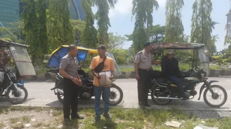 Polres Pelabuhan Belawan Sambangi Warga Belawan II, Sampaikan Pesan Kamtibmas