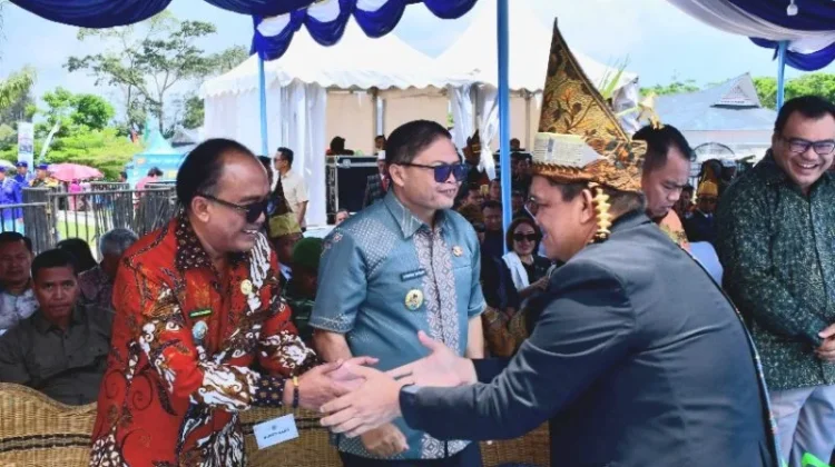 Wabup Samosir Hadiri HUT ke-193 Simalungun