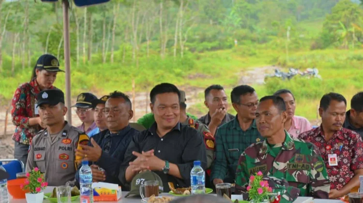 Bupati Humbahas Letakkan Batu Pertama KDMP Banuarea