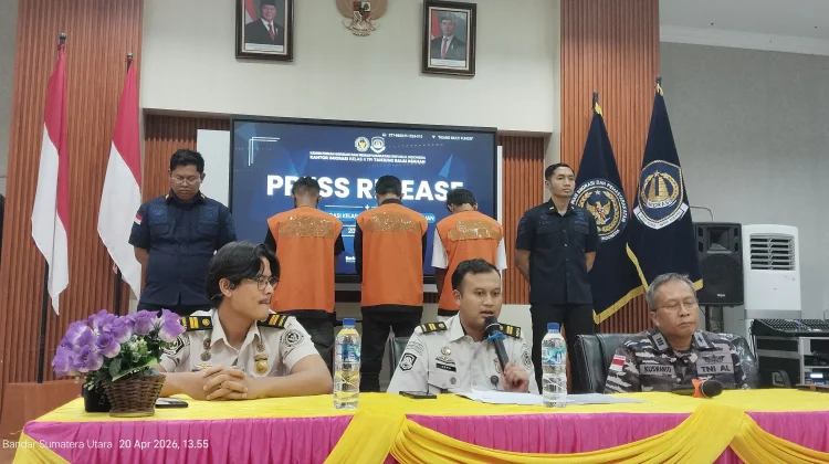KANIM TBA Terima 6 PMI Ilegal, dan 3 Terduga Tersangka