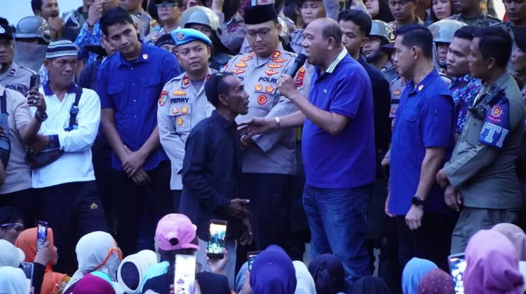 Temui Korban Banjir, Bupati Langkat Perjuangkan Bantuan Jaminan Hidup ke Pusat
