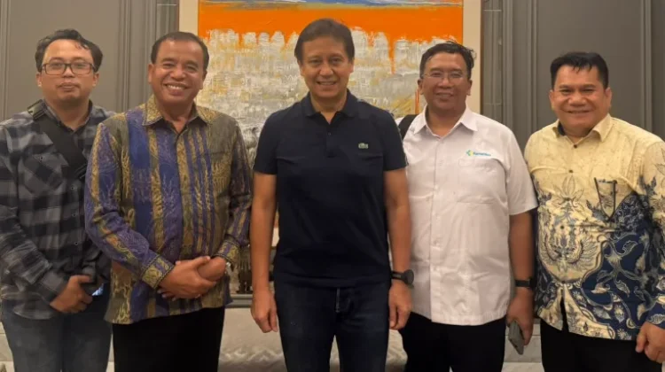 Bupati Karo Temui Menkes, Bahas Rencana Pembangunan RSUD Karo