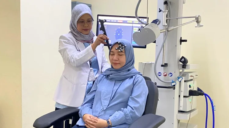RS Adam Malik Perkenalkan TMS, Terapi Modern untuk Pasien Saraf dan Psikiatri