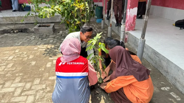 Fuel Terminal Medan Edukasi Lingkungan di UPT SDN 065009, Wujudkan Sekolah Hijau