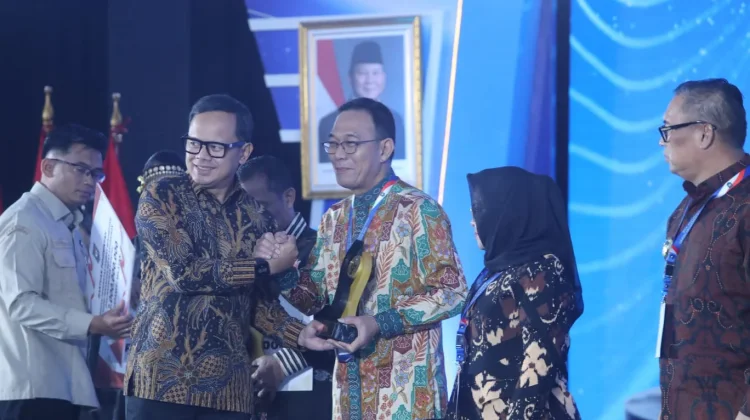 Tapanuli Selatan Raih Juara 2 Penanggulangan Kemiskinan dan Penurunan Stunting