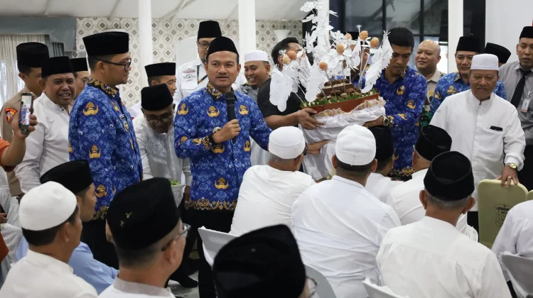 Pemkot Tanjungbalai Gelar Tepung Tawar kepada Jemaah Haji
