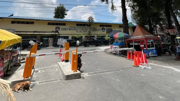 Pemkab Karo Optimalkan Gate Parkir Otomatis di Open Stage Berastagi