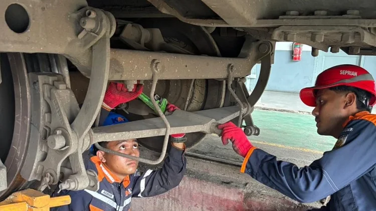 Balik Layar Keselamatan KAI Sumut: Keandalan Sarana di Depo Kereta Pulubrayan
