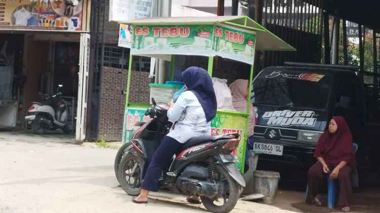 Terasa Nikmat, namun Ini Dampak Minum Es Tebu Setiap Hari
