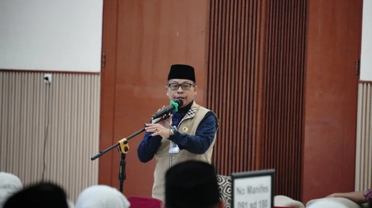 Sambut Kloter 09, Kakanwil Tekankan Disiplin dan Jaga Kesehatan Jemaah Haji
