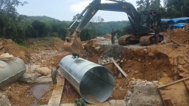 Percepat Pembangunan Kembali Jembatan Aramco di Desa Bair
