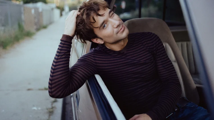 Daniel Seavey Rilis 'Time to Time' dan Umumkan Tur Charlie Puth
