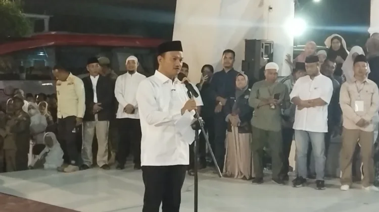 Wali Kota Tanjungbalai Lepas 130 Jemaah Haji