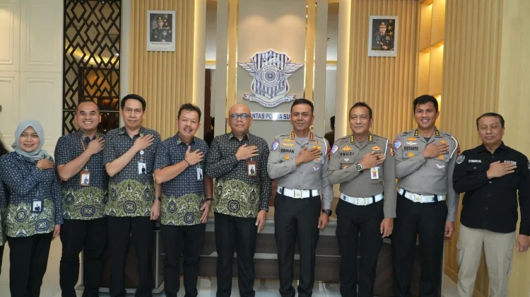 Urus SIM di Medan Kini Wajib JKN Aktif