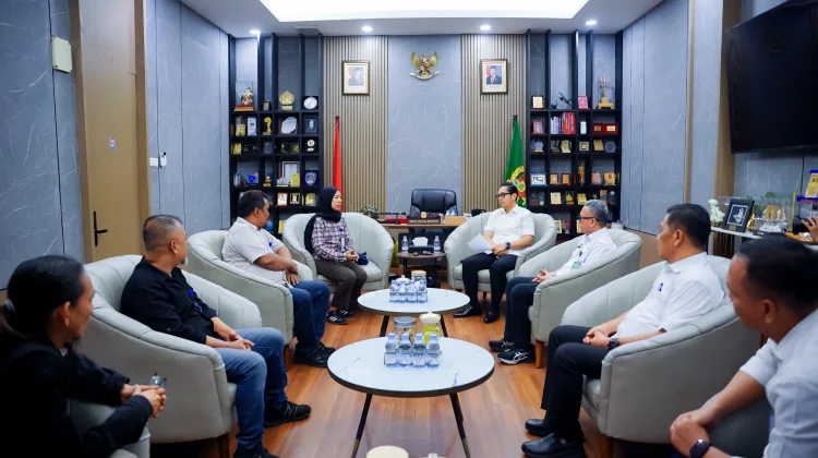 Rico Waas Dukung Turnamen Futsal Pelajar SMP Piala Wali Kota Medan 2026