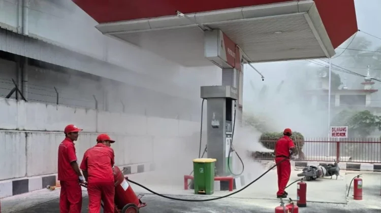 Pertamina Patra Niaga Sumbagut Perkuat Penanganan Kebakaran Melalui Simulasi