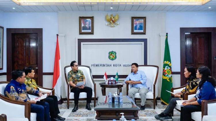 Rico Waas Tekankan Pelatihan Kerja Harus Serap Tenaga Kerja