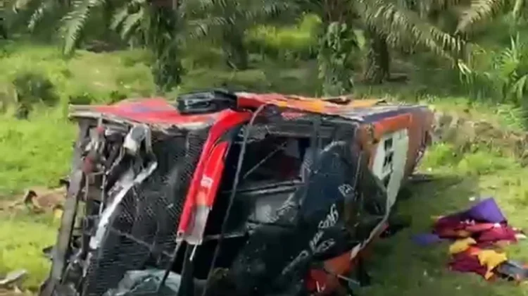 Kecelakaan Bus Halmahera di Tol JMKT Sergai, 4 Penumpang Tewas