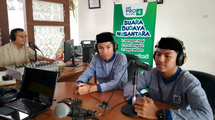 Cara Anak Muda Membentengi Diri dari Pergaulan Negatif