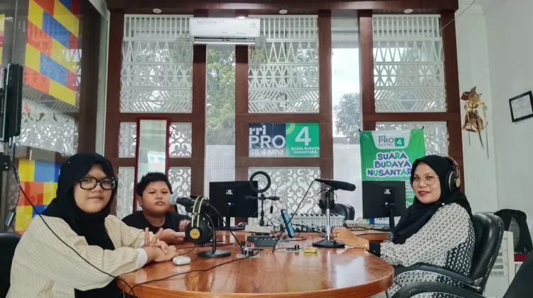 Pemberdayaan Ekonomi Perempuan Melalui UMKM Berbasis Rumah Tangga