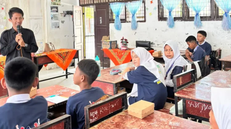 BNN Tanjungbalai-Rumah Peradaban Latih Pelajar Jadi Pendidik Anti Narkoba
