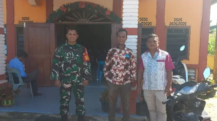 Babinsa Monitoring Ibadah Kenaikan Yesus Kristus di Gereja GMI INVOKAVIT