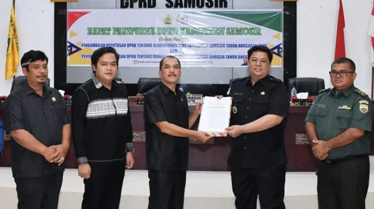 DPRD Samosir Sampaikan Rekomendasi LKPJ 2025