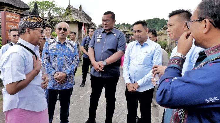 Bupati Simalungun Pelajari Pariwisata Bali untuk Danau Toba