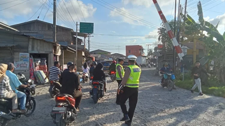 Personel Sat Lantas Tanjungbalai Patroli Sore