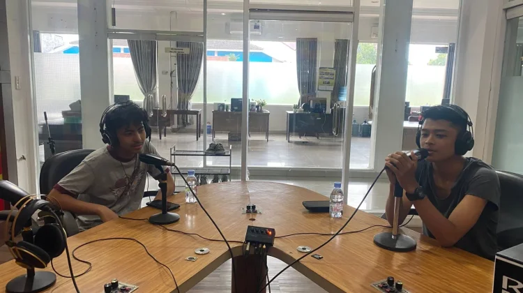 Band Rock Alternative 'Long Black' Ramaikan Program Music Preneur RRI Pro 2 Medan