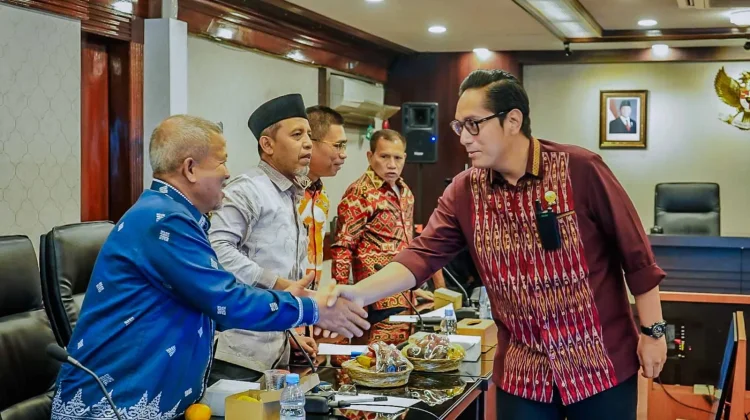 Rico Waas Ajak DPRD Sumut Perkuat Sinergi Dukung Program Strategis Kota Medan