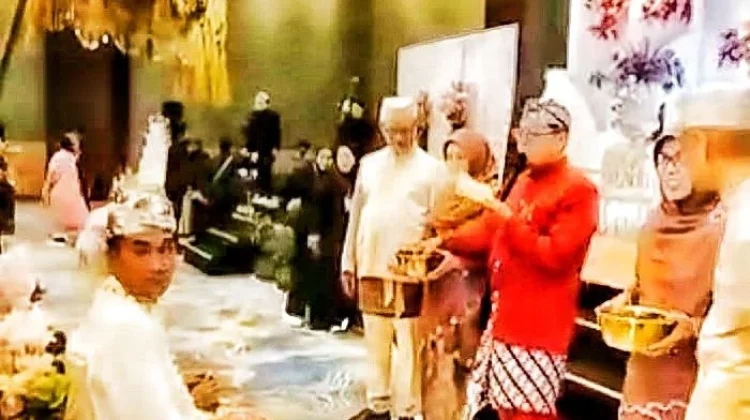 Tradisi Sawer Pengantin Masih Dilestarikan dalam Ritual Adat Sunda di Perantauan